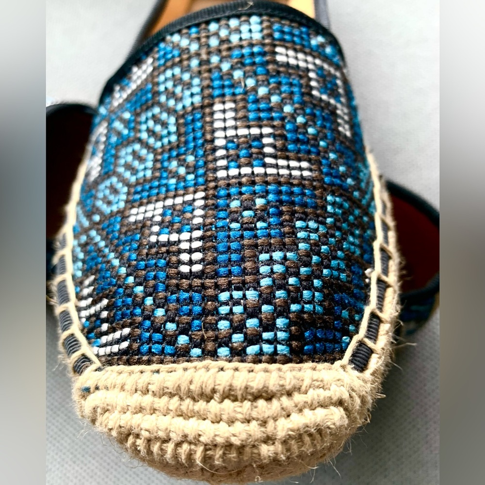Franco Sarto Women's Turquoise Blue Espadrille Flats
Size 9M US - Picture 4 of 5